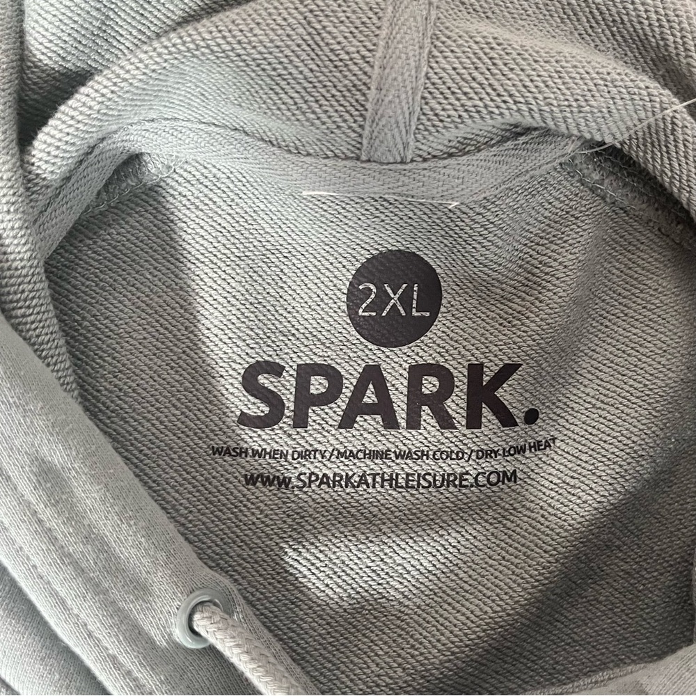 NWT Spark Heritage Club Men's 2X Greenish Color Off Court Collection Hoodie - Picture 5 of 6